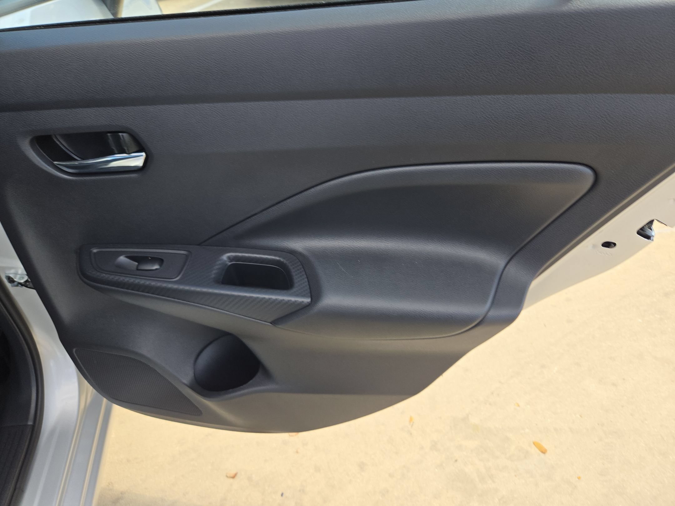 Certified 2025 Nissan Versa SV w/ Trunk Package FWD image 26