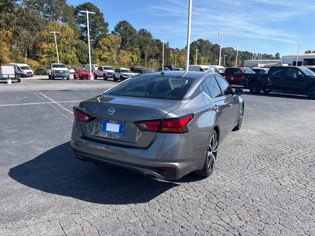 Used 2019 Nissan Altima 2.5 SR FWD image 4