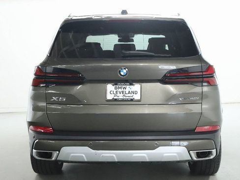 Used 2026 BMW X5 xDrive40i AWD/4WD image 47