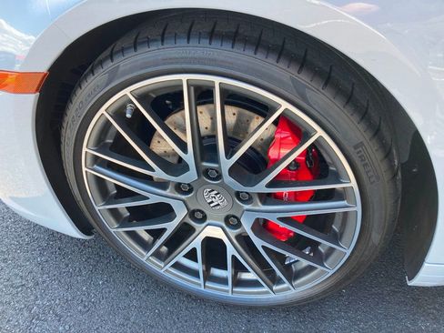 Certified 2024 Porsche 911 Carrera 4S image 15
