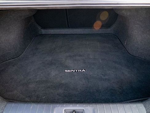 Used 2024 Nissan Sentra SV image 25