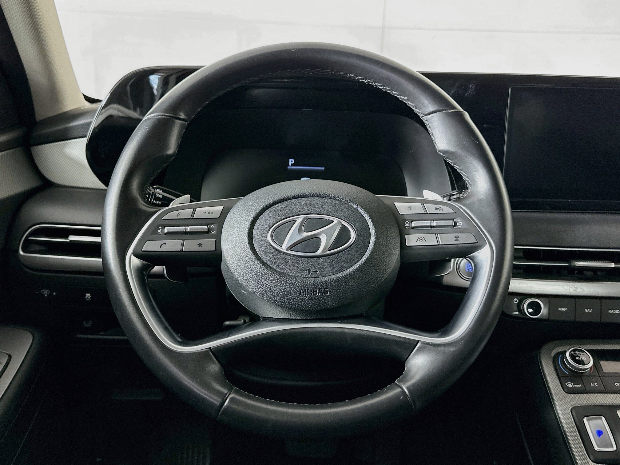 Used 2025 Hyundai Palisade SEL FWD image 18