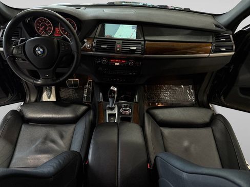 Used 2013 BMW X6 xDrive50i image 10