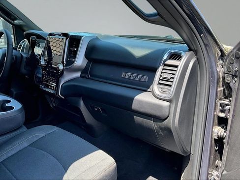 Certified 2026 RAM 2500 Big Horn AWD/4WD image 17