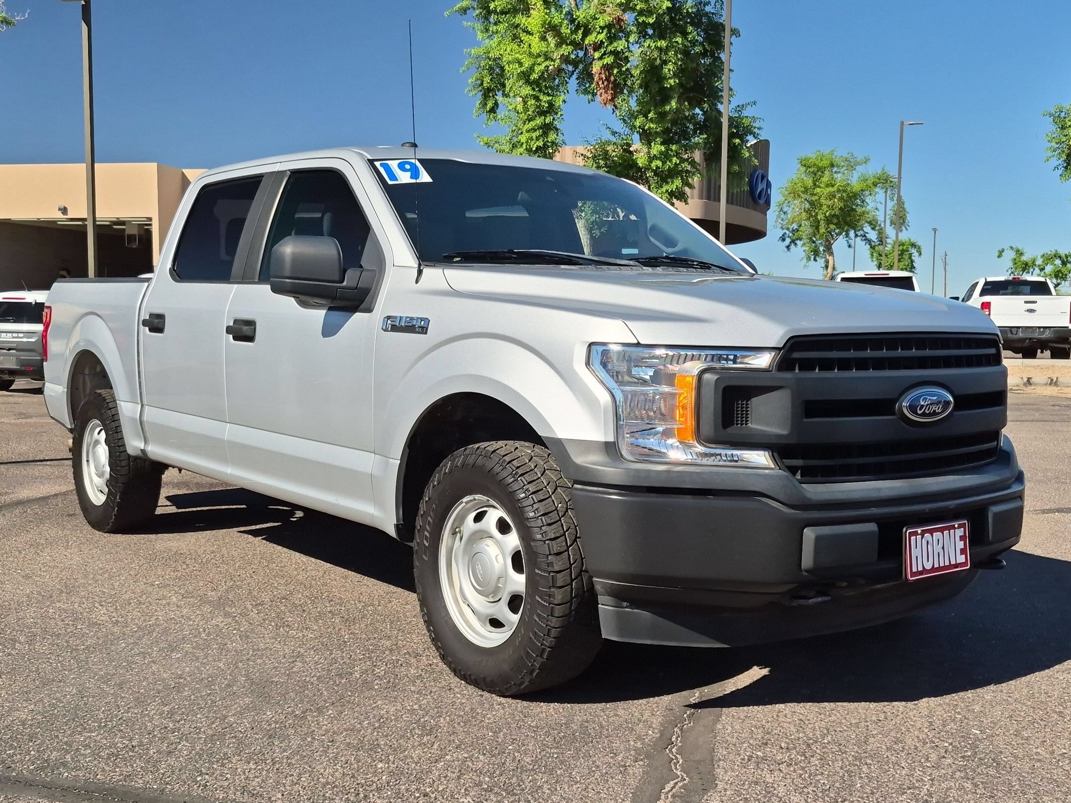 Used 2019 Ford F150 XL w/ Equipment Group 101A Mid AWD/4WD image 3
