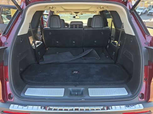 Used 2022 INFINITI QX60 Luxe w/ Cargo Package image 16