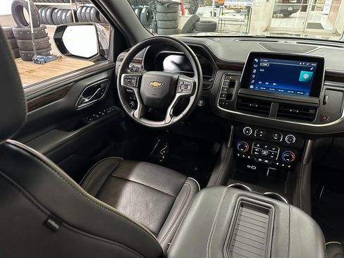 Used 2024 Chevrolet Tahoe Premier image 16