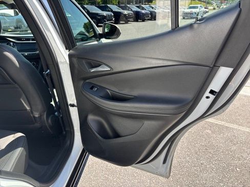Used 2021 Buick Encore GX Preferred FWD image 38