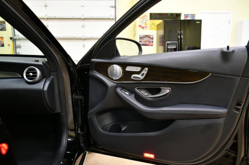 Used 2019 Mercedes-Benz C 300 4MATIC Sedan image 54