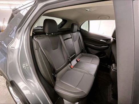 Certified 2024 Buick Encore GX Preferred w/ Comfort Package image 18