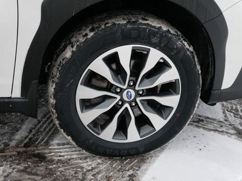 Used 2023 Subaru Outback Limited image 15