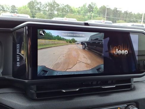 New 2026 Jeep Gladiator Sport AWD/4WD image 28
