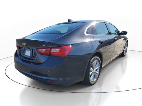 Used 2023 Chevrolet Malibu LT image 4