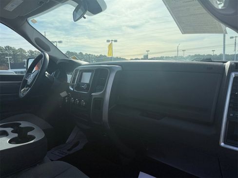 Used 2024 RAM 1500 Classic SLT image 16