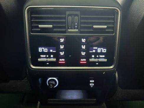 Certified 2022 Porsche Cayenne image 26