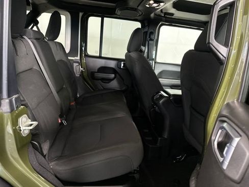 Used 2023 Jeep Wrangler Unlimited w/ Convenience Group image 27