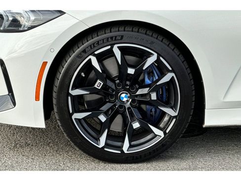 Used 2025 BMW M340i xDrive image 31