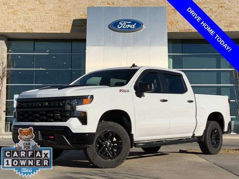 Used 2024 Chevrolet Silverado 1500 Custom Trail Boss image 1