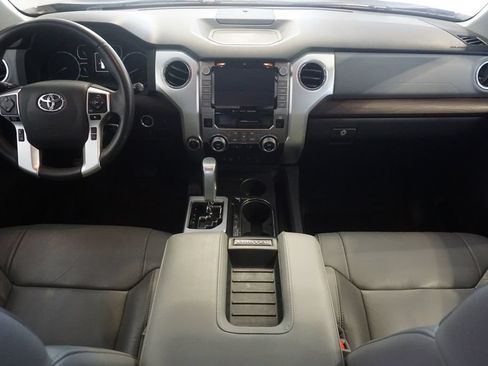 Used 2021 Toyota Tundra Limited w/ Limited Premium Package AWD/4WD image 28