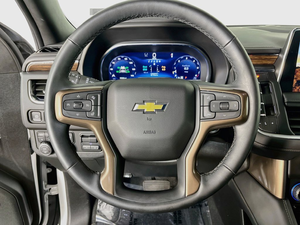 Used 2023 Chevrolet Tahoe High Country AWD/4WD image 13