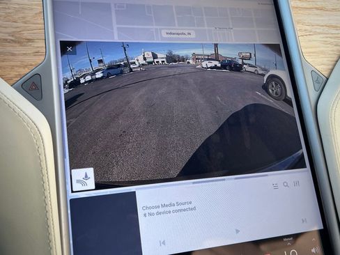 Used 2018 Tesla Model S 100D image 57