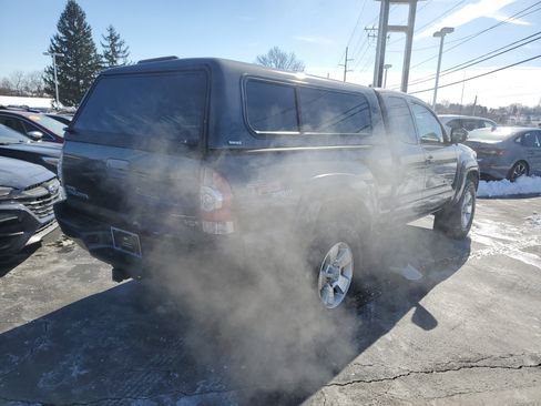 Used 2012 Toyota Tacoma Base image 3