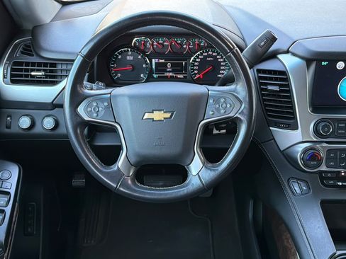 Used 2018 Chevrolet Tahoe LT image 14