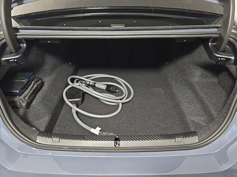 Used 2025 BMW M5 w/ Carbon Package image 13