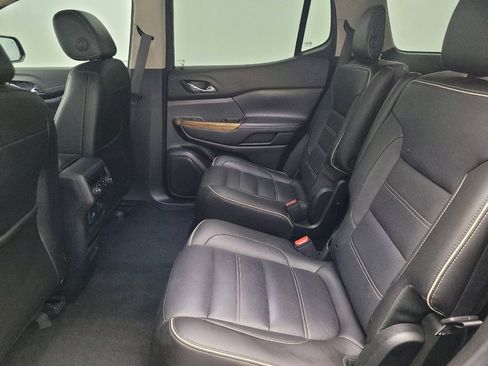 Used 2019 GMC Acadia Denali image 18