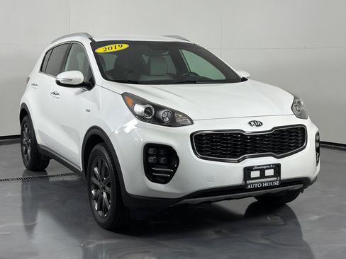 Used 2019 Kia Sportage EX w/ EX Sport Appearance Package AWD/4WD image 3