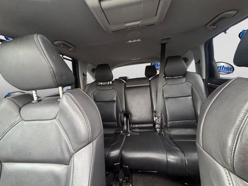 Used 2018 Acura MDX w/ Technology & Entertainment AWD/4WD image 30