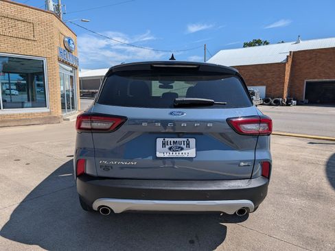 Used 2025 Ford Escape Platinum AWD/4WD image 6