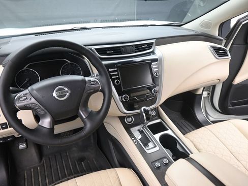 Used 2020 Nissan Murano Platinum FWD image 17