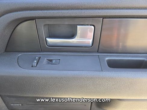 Used 2014 Ford F150 FX4 w/ Equipment Group 402A Luxury AWD/4WD image 20