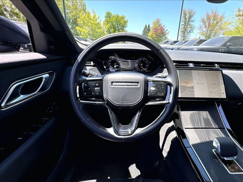 Used 2026 Land Rover Range Rover Velar S AWD/4WD image 5