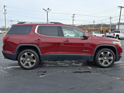 Used 2017 GMC Acadia SLT image 18