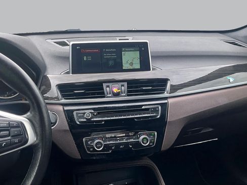 Used 2018 BMW X1 sDrive28i w/ Premium Package FWD image 6