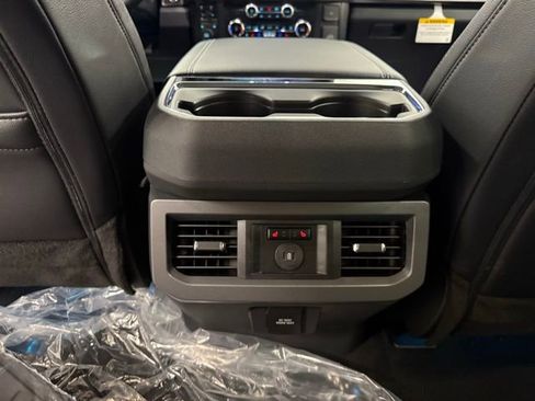 New 2026 Ford F350 Lariat w/ Lariat Ultimate Package image 18