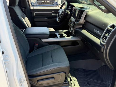 Used 2021 RAM 1500 Big Horn RWD image 31
