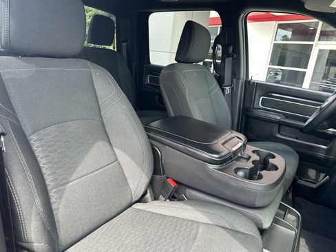 Used 2026 RAM 2500 Big Horn AWD/4WD image 30