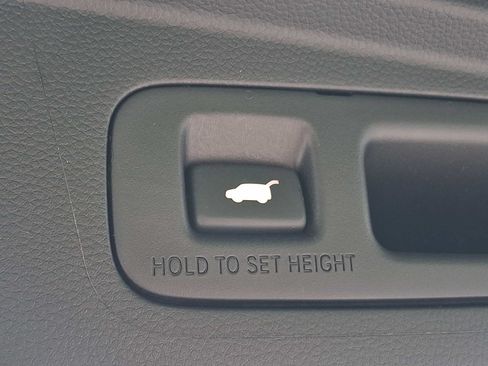 Used 2024 Honda CR-V EX-L image 28