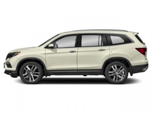 Used 2018 Honda Pilot Touring image 3
