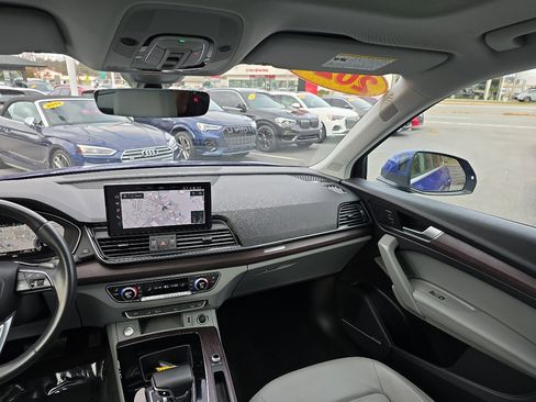 Used 2021 Audi Q5 e Premium Plus w/ Premium Plus Package image 48