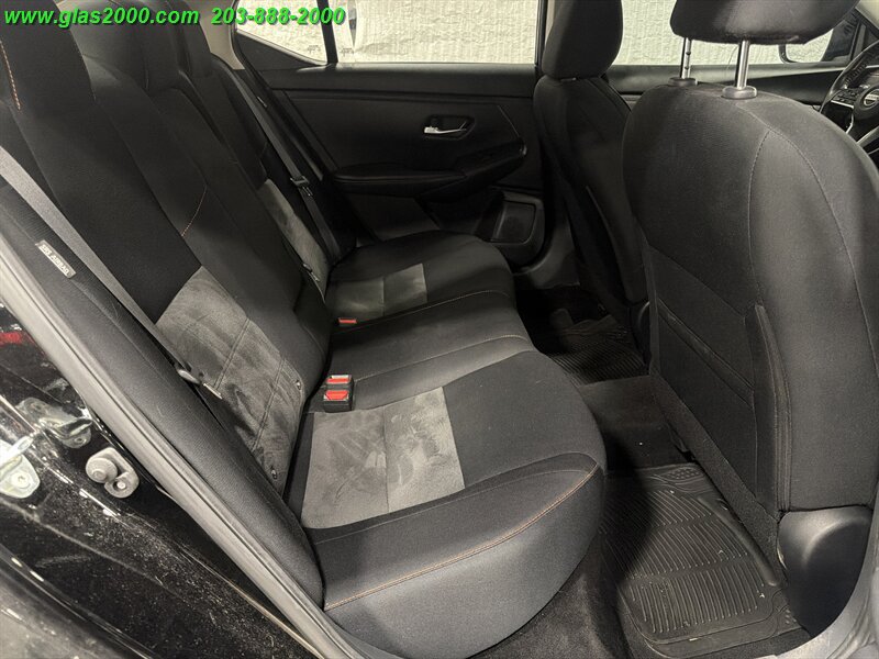 Used 2023 Nissan Sentra SR FWD image 10