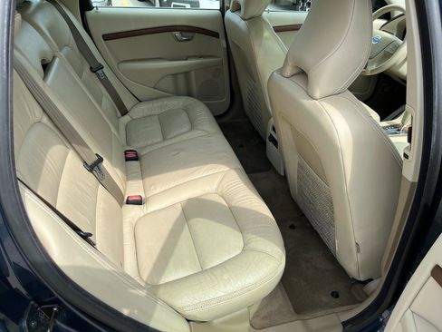 Used 2010 Volvo XC70 3.2 AWD/4WD image 18