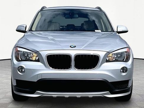 Used 2015 BMW X1 sDrive28i image 2