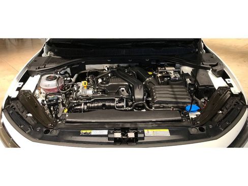 Used 2025 Volkswagen Jetta S image 4