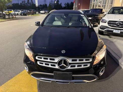 Used 2020 Mercedes-Benz GLA 250 4MATIC image 2