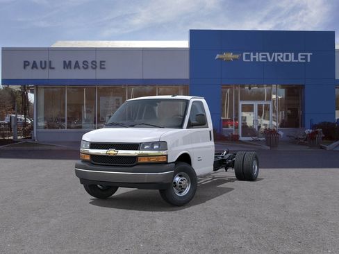 New 2025 Chevrolet Express 3500 w/ Power Convenience Package image 8