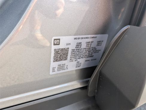 New 2026 Chevrolet Trax LT w/ Driver Confidence Package FWD image 9